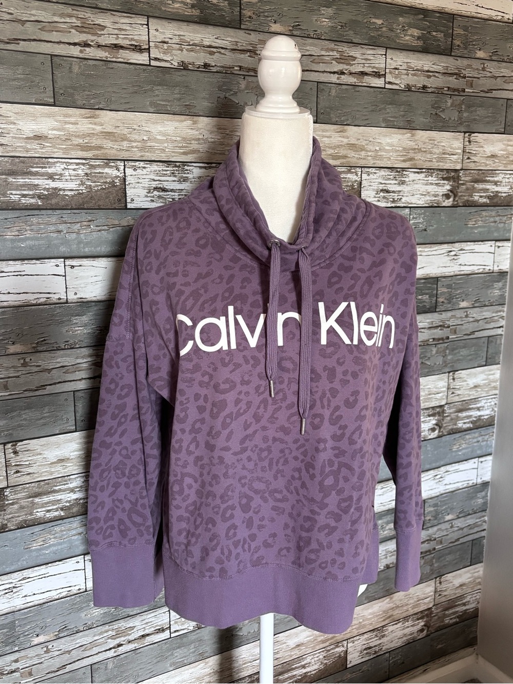 Calvin Klein Purple Leopard/Animal Print Funnel Neck Sweatshirt Womens Size S